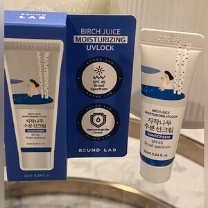 Round Lab Birch Juice Moisturizing UVlock Sunscreen - Blue New travel size
